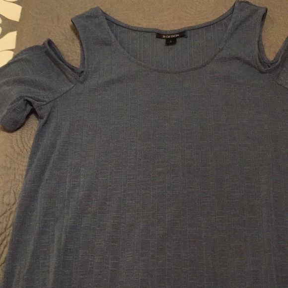 Tunic Top - Picture 4 of 4